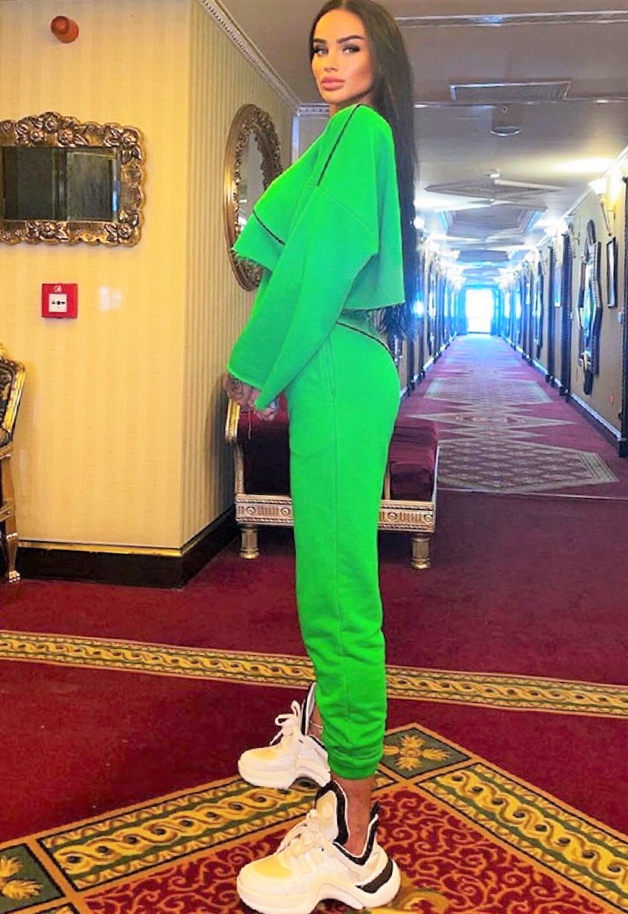 Любовь проститутка интим салон СПб у метро Обводный канал проститутки салон расписание