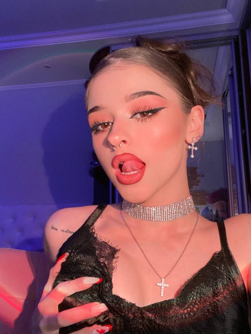 Алла проститутка СПб у метро Пушкинская проститутки Петербурга цена