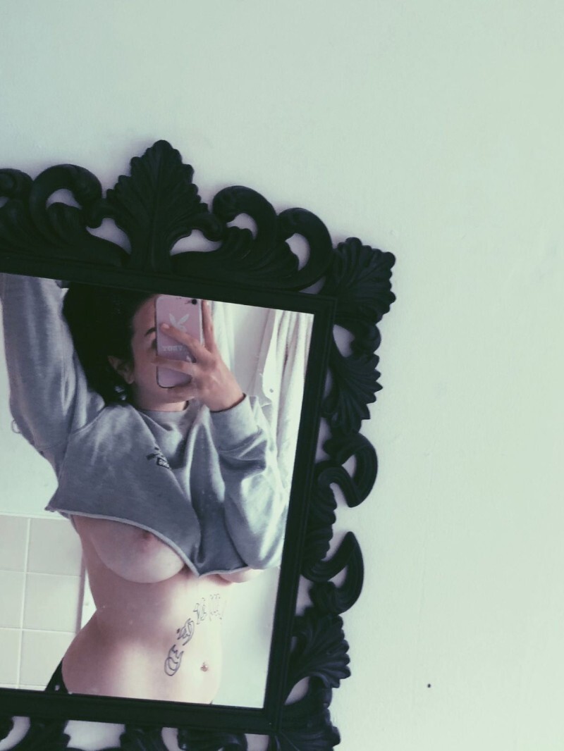 Мэри проститутка интим салон Санкт-Петербурга у метро Пушкинская вип элитные проститутки салоны